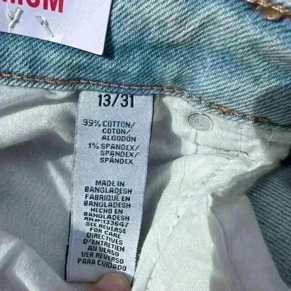 Celebrity Pink Hi-Rise Mom Jean - Picture 5 of 7